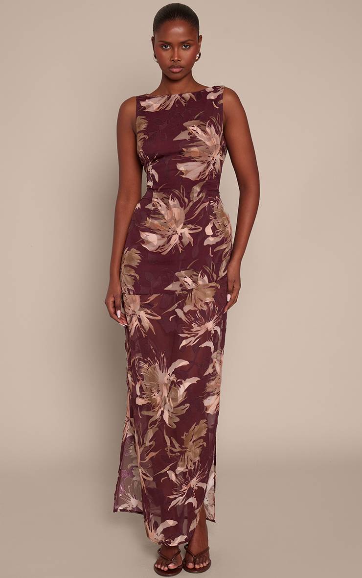 Rouge Bordeaux Robe Longue En Mousseline Dévorée Florale Avec Dos Drapé