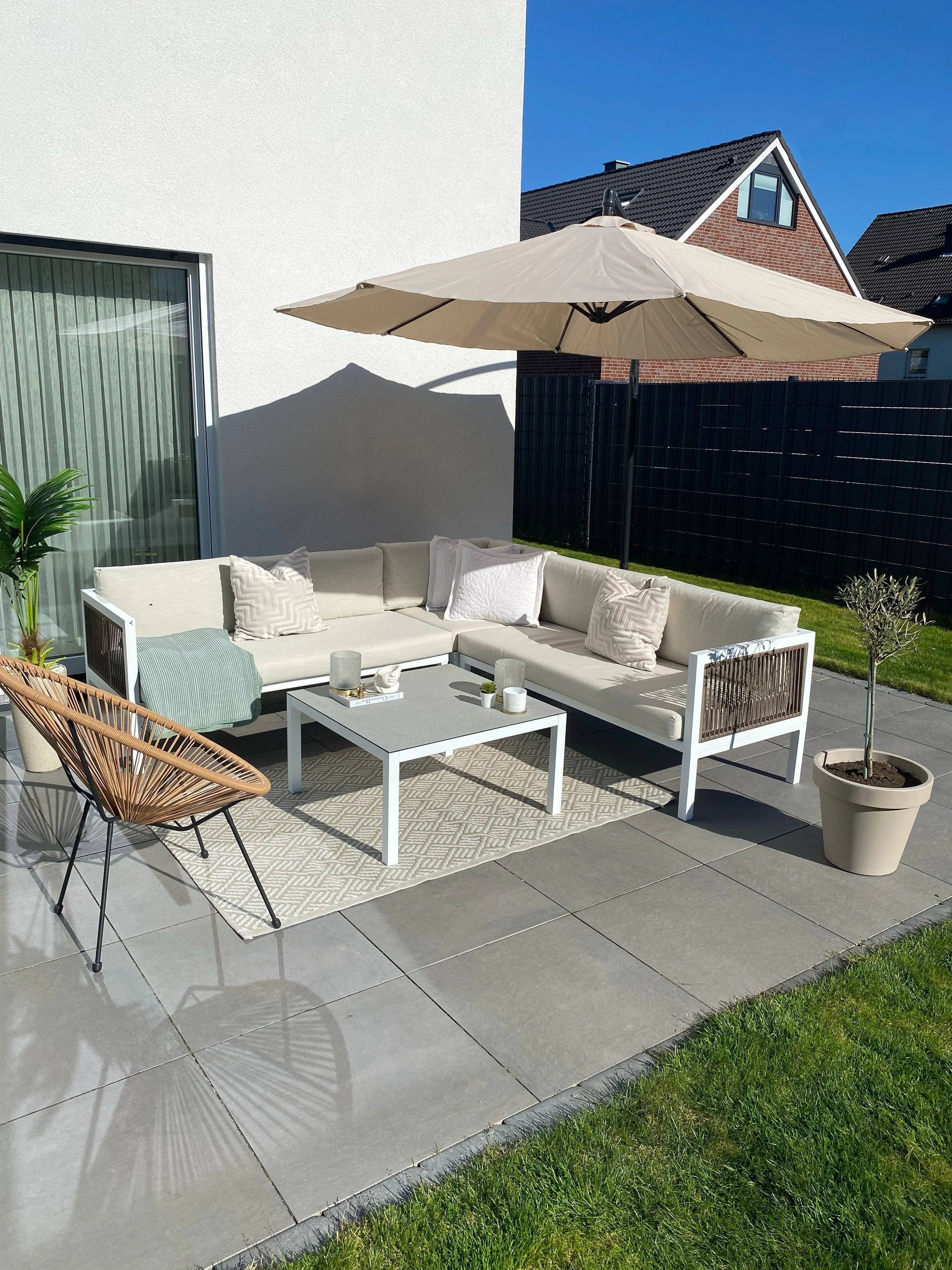 Zweefparasol 300 cm RAVENNA Zandbeige