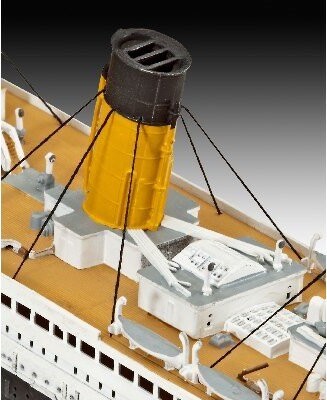 Revell - Rms Titanic Model Skib Byggesæt - 1:700 - 05210