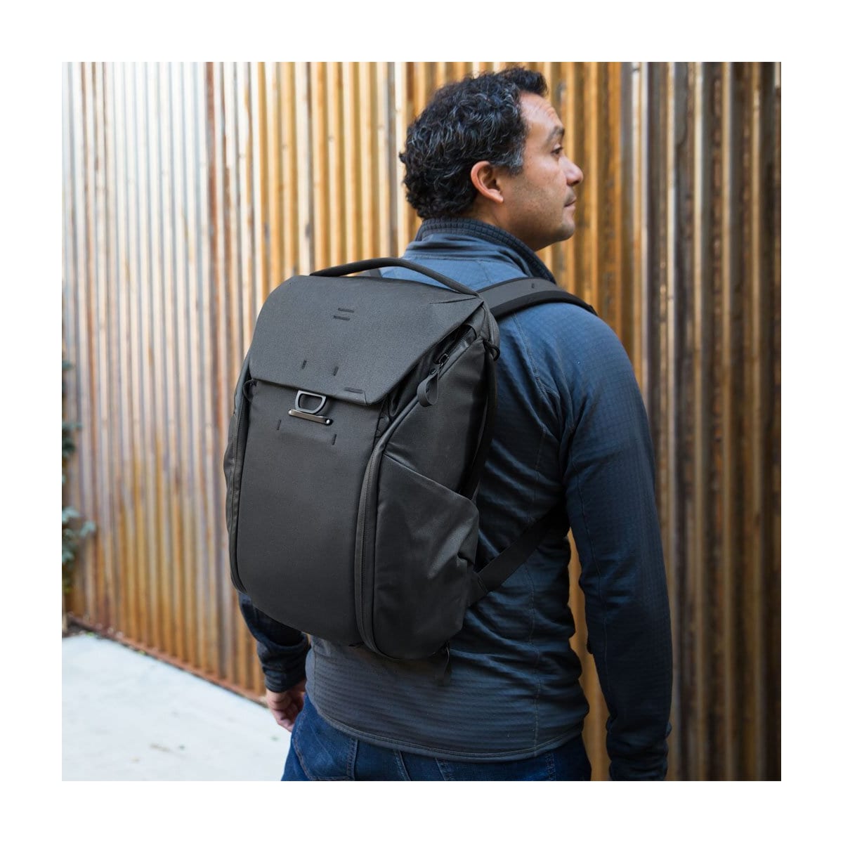 Peak Design Everyday Backpack V2 20L