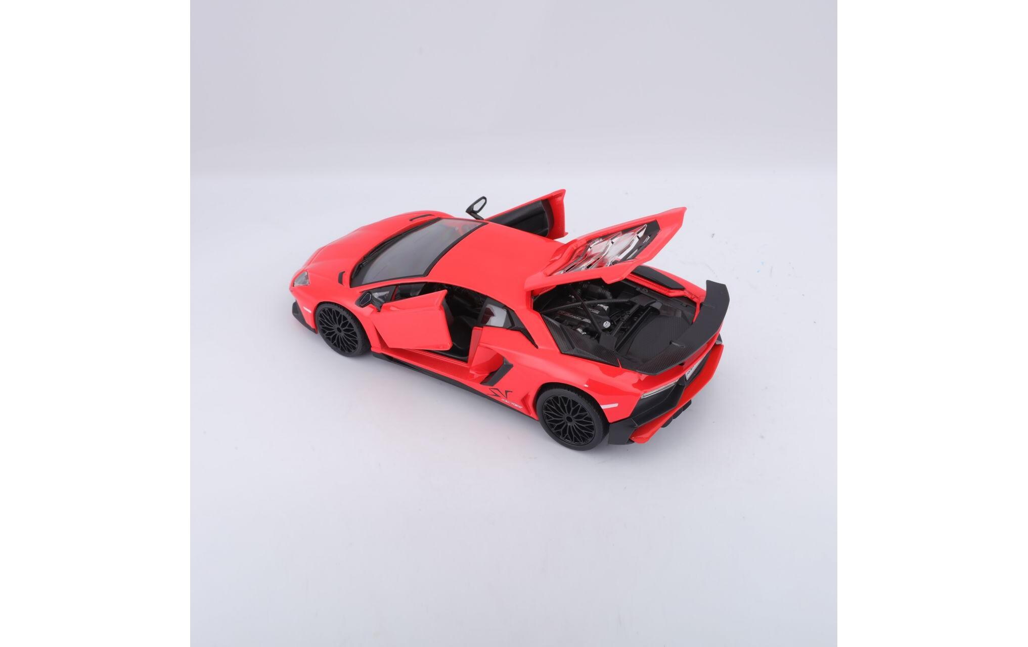 Lamborghini Aventador LP 750-4 SV Rot 1:24Sammlermodell im Massstab 1:24