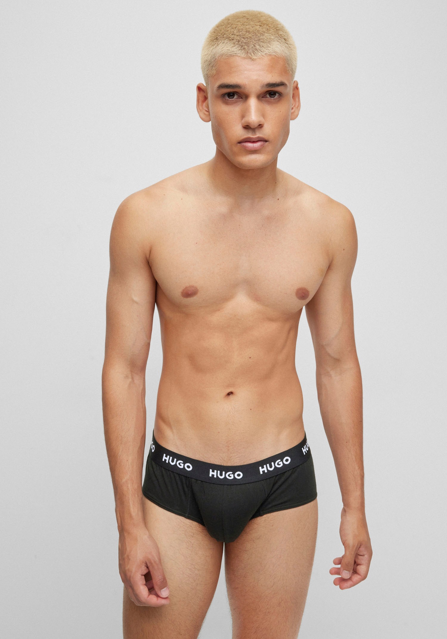 HUGO Underwear Hüftslip »HIPBRIEF TRIPLETPACK« mit modischem HUGO Logo-Elastikbund