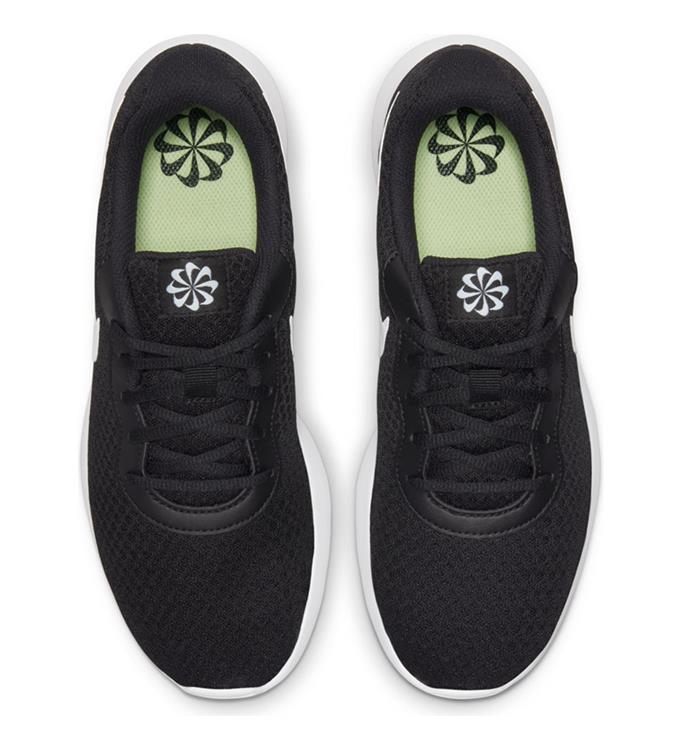 Nike Women Tanjun Sneakers