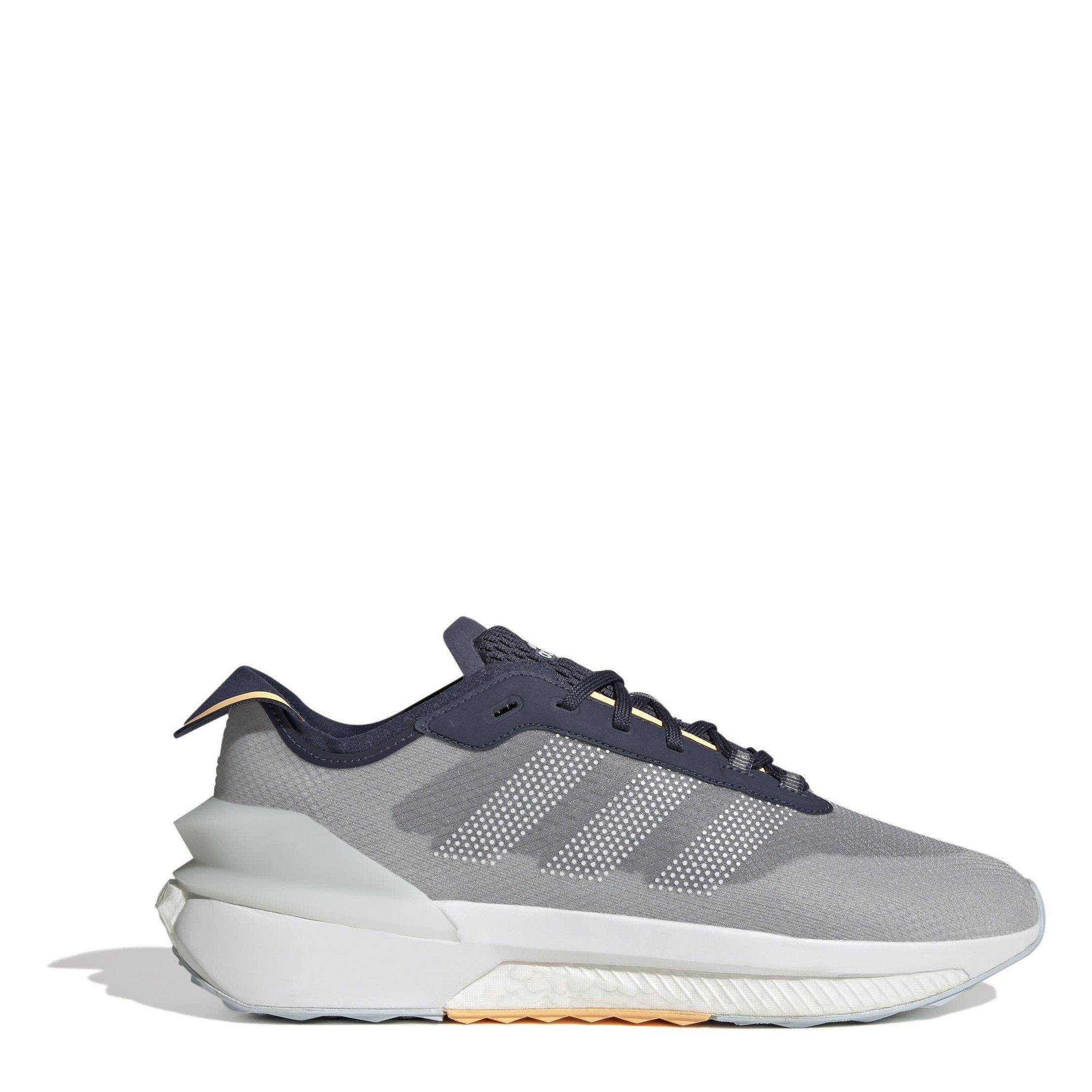 adidas Avryn Low Trainers