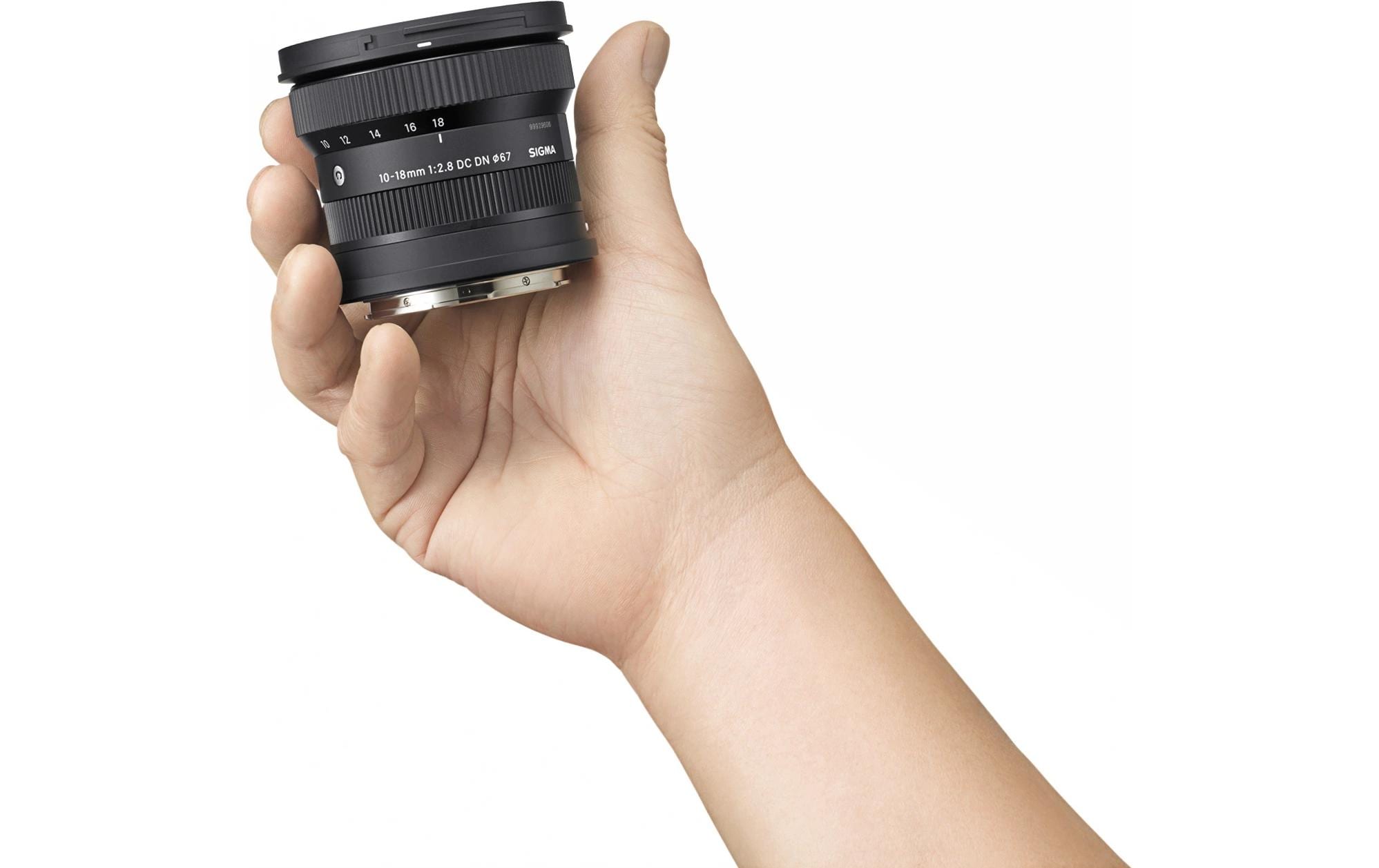 Zoomobjektiv 10-18 mm F2.8 DC DN C Sony E-Mount<br>Ultra-Weitwinkel-Zoom für APS-C Kameras