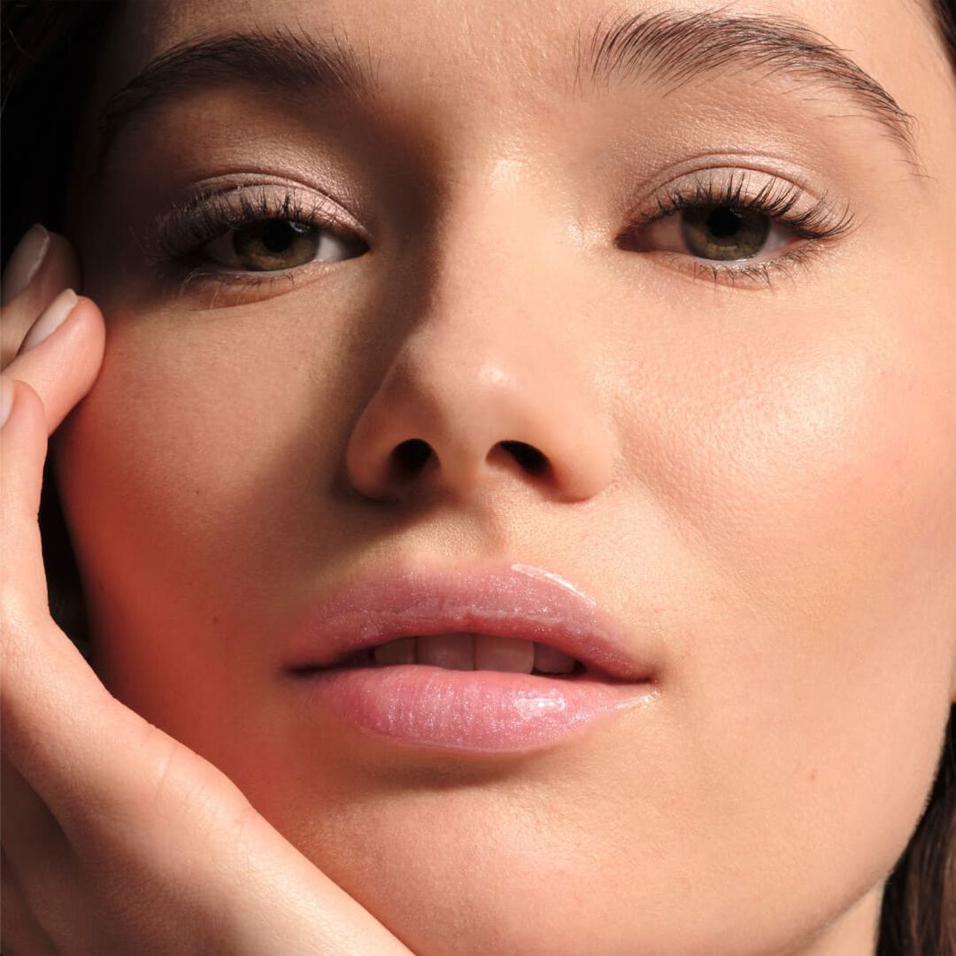 Giorgio Armani Prisma Glass Icy Plumper
