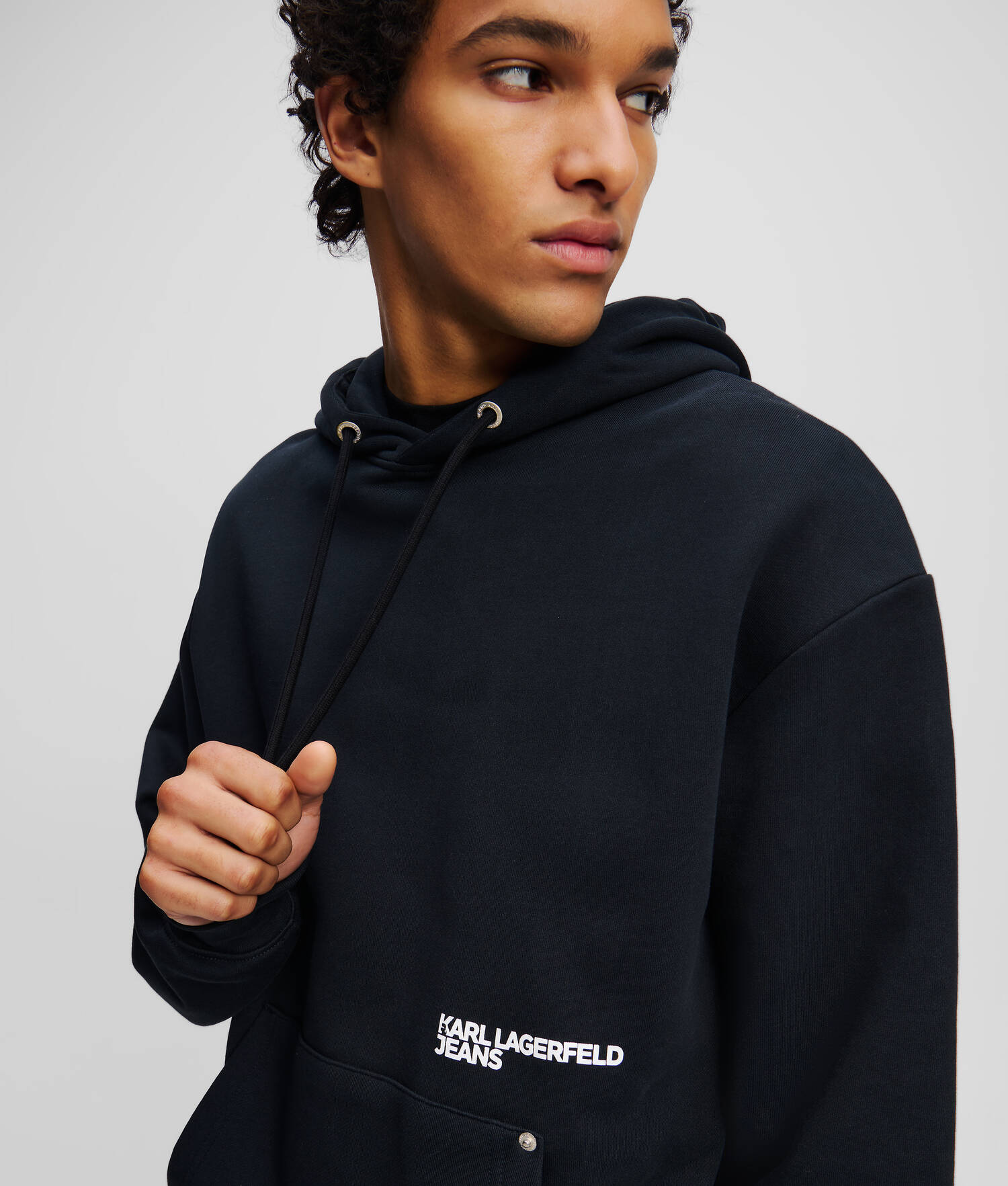 SWEAT À CAPUCHE AVEC IMPRIMÉ KARL - Noir