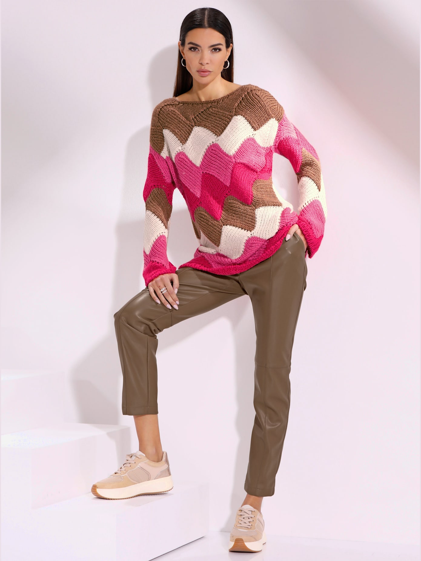 Pantalon en imitation cuir coutures de séparation affinantes
