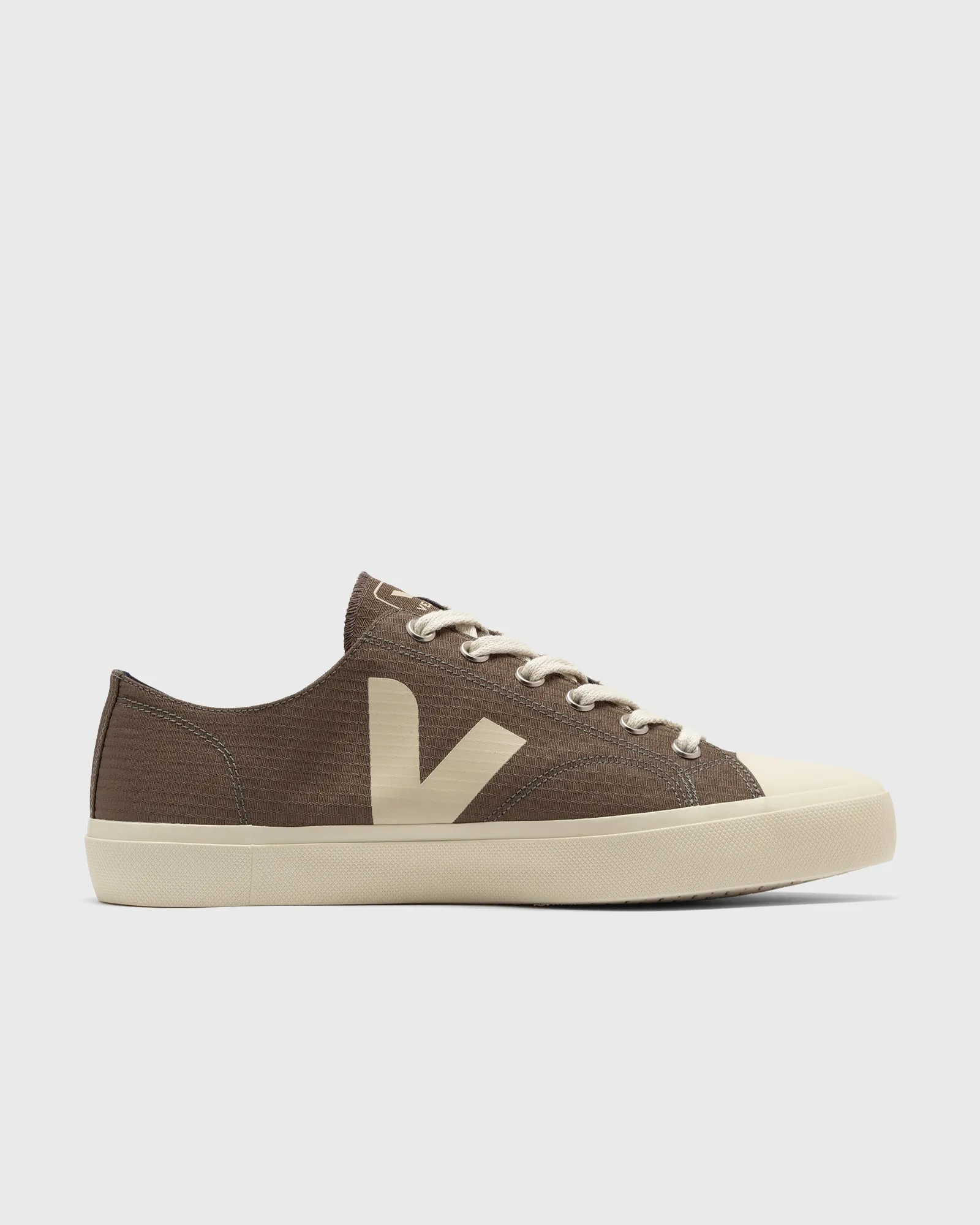 Veja WATA II LOW RIPSTOP