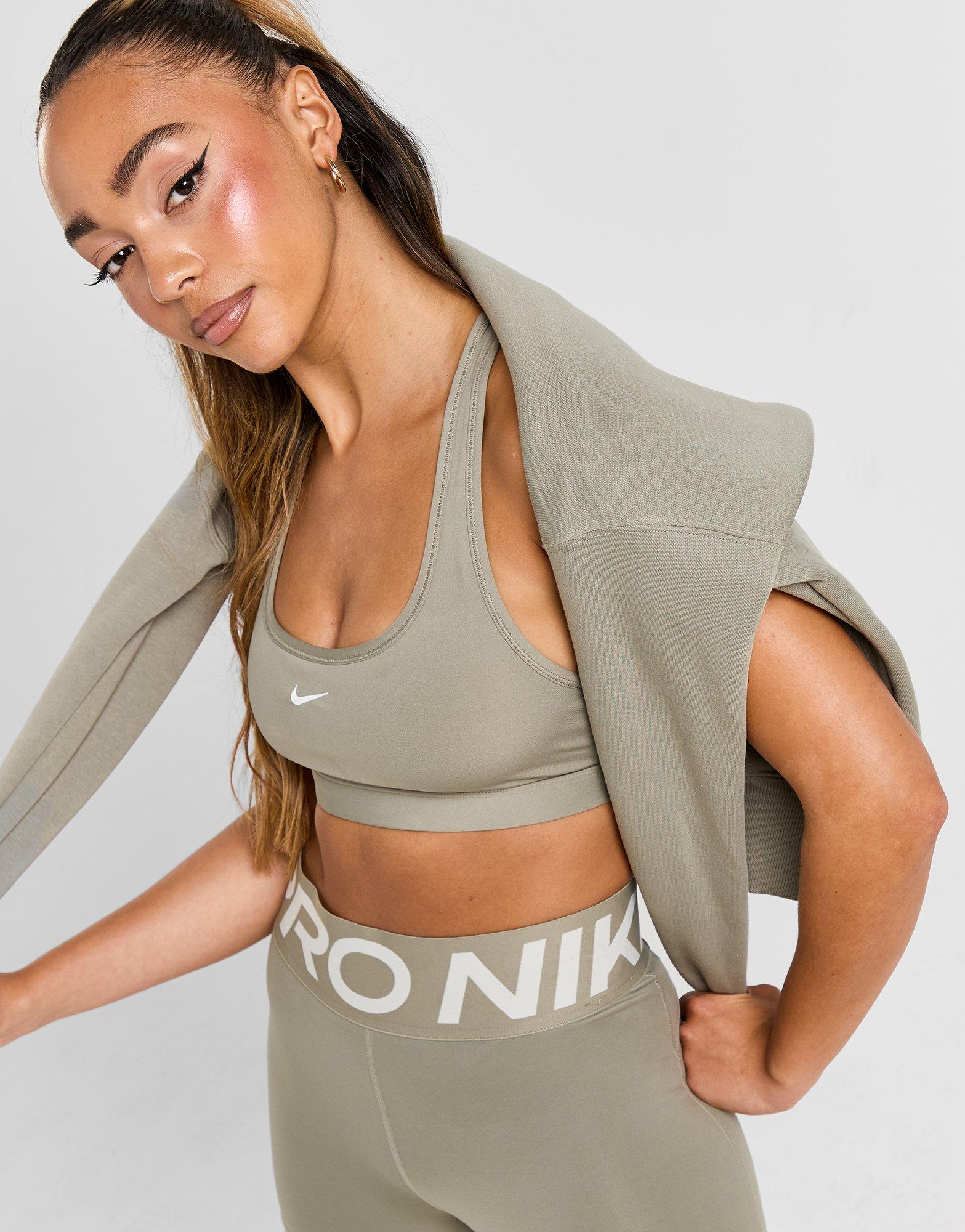 Nike Brassière Swoosh Femme
