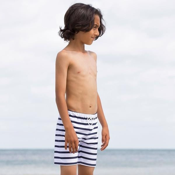 Køb Petit Crabe White/Blue Alex Badeshorts