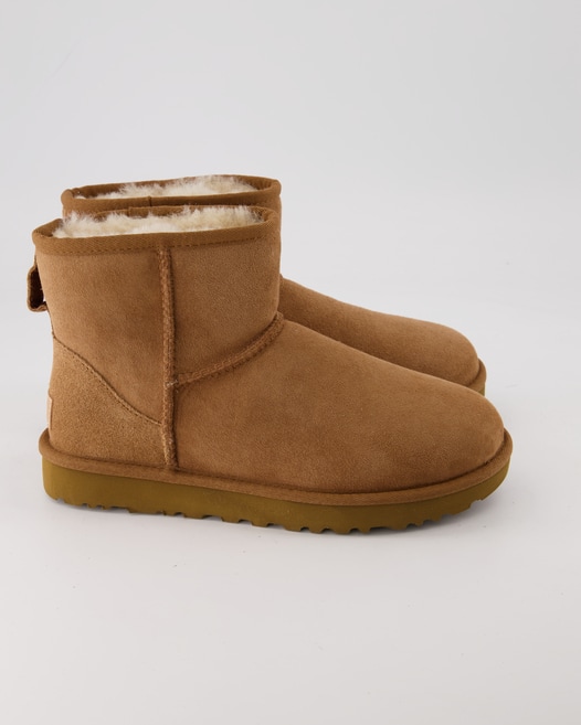 UGG Classic Mini Winterschuhe in Beige