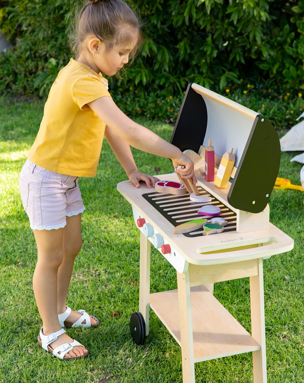 Spielgrill BBQ mit Zubehör aus Holz