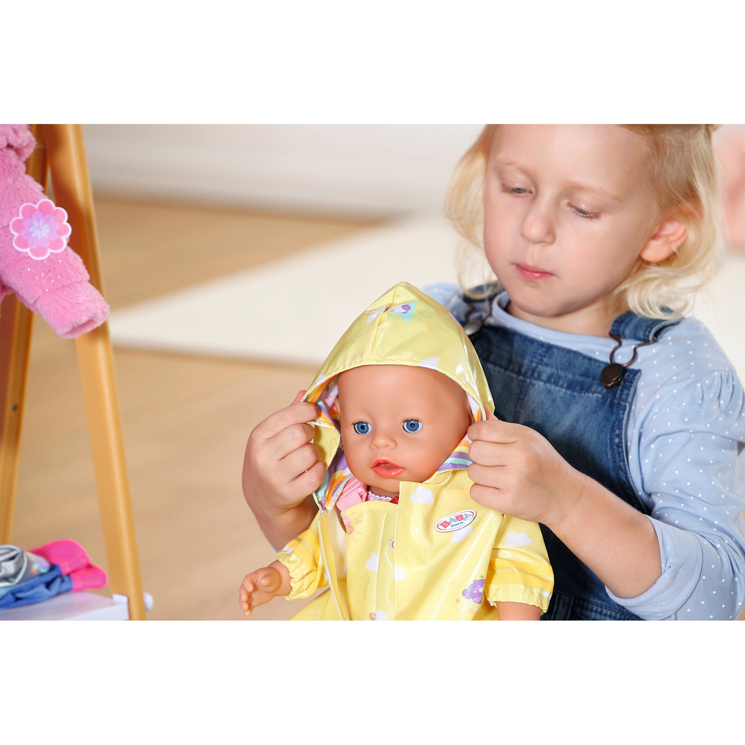 Zapf Creation - BABY BORN Puppen Outfit Deluxe Regen 43cm