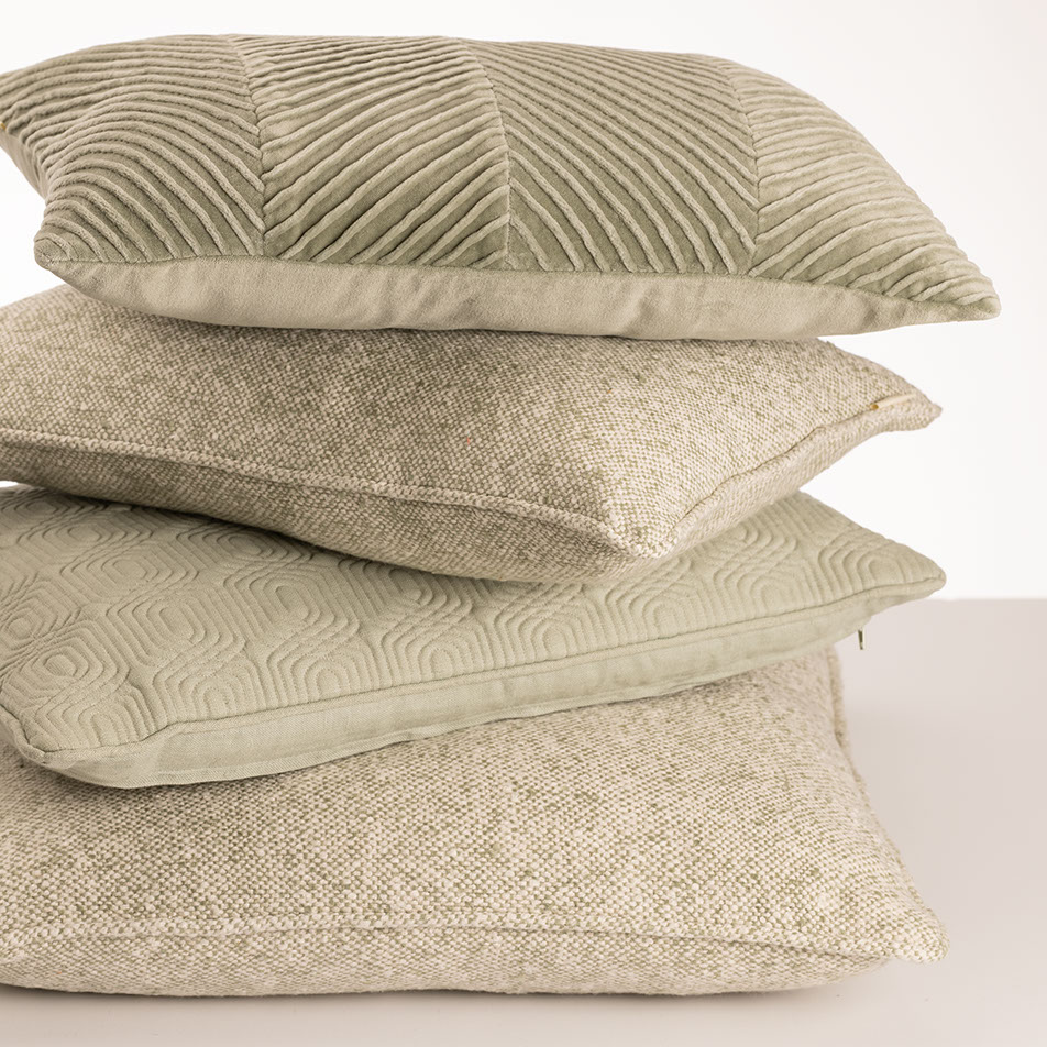 Sierkussen velours Tucked allover dewgreen 35x50 cm