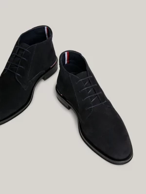 Botas baixas de camurça com cadarço