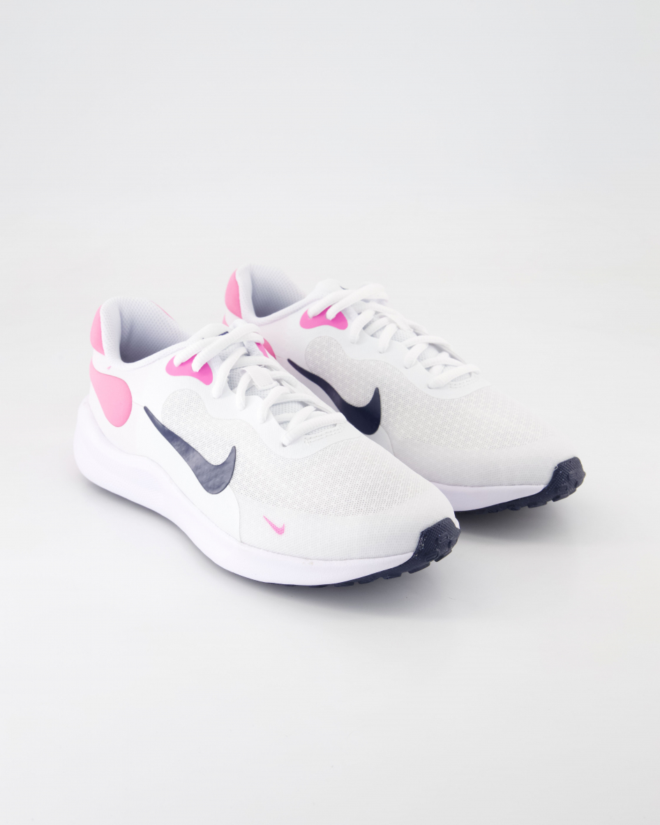 Nike Nike Revolution 7 Sportschuhe in Weiß