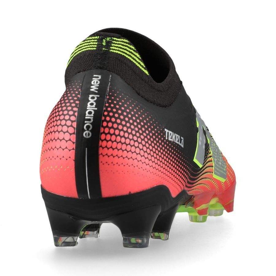 New Balance Tekela V4 Pro Low FG Flash Point - Noir/Rouge/Argenté