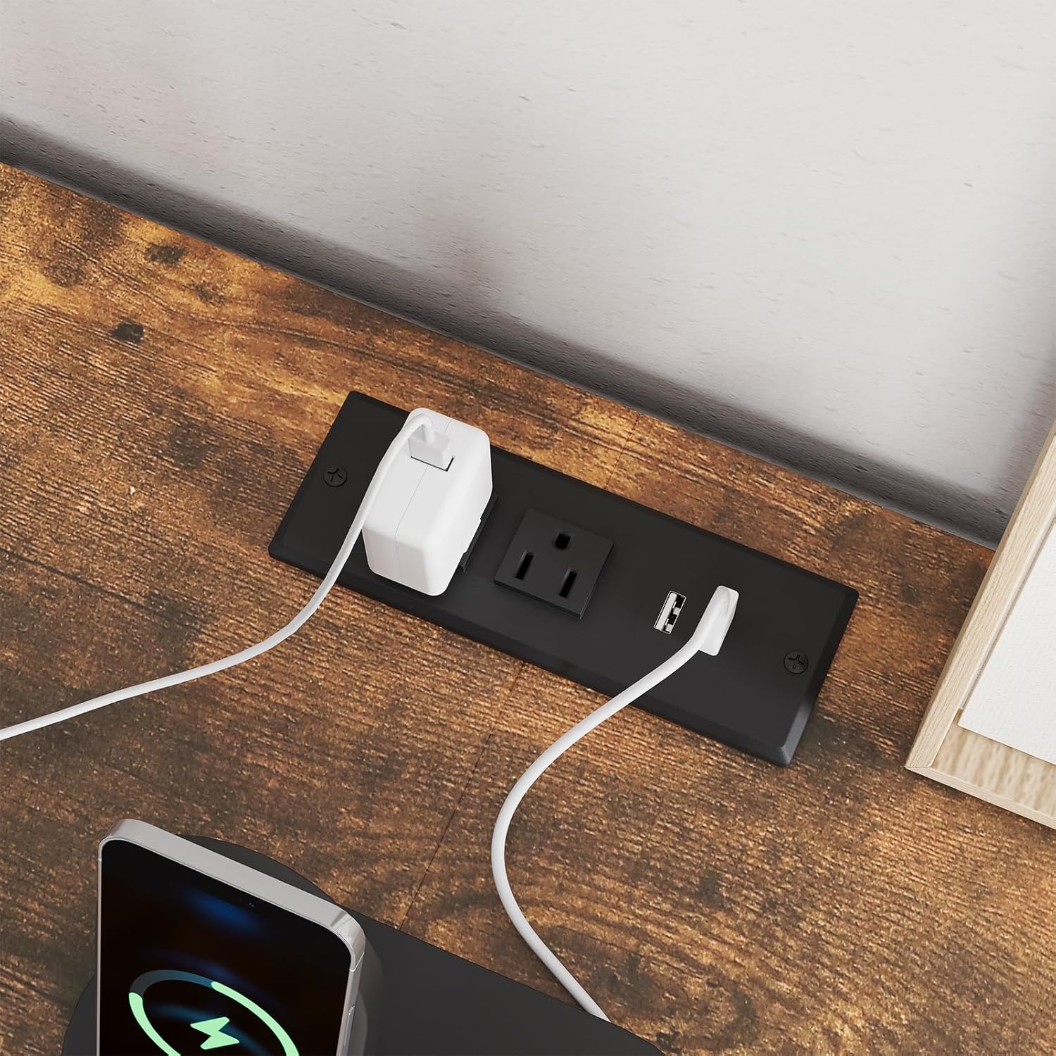 TV-Schrank mit Steckdosen, Kommode mit 8 Schubladen, 2 AC-Steckdosen & 2 USB-Anschlüssen, breiter Fernsehtisch für Wohnzimmer und Schlafzimmer（Tigerstreifen）