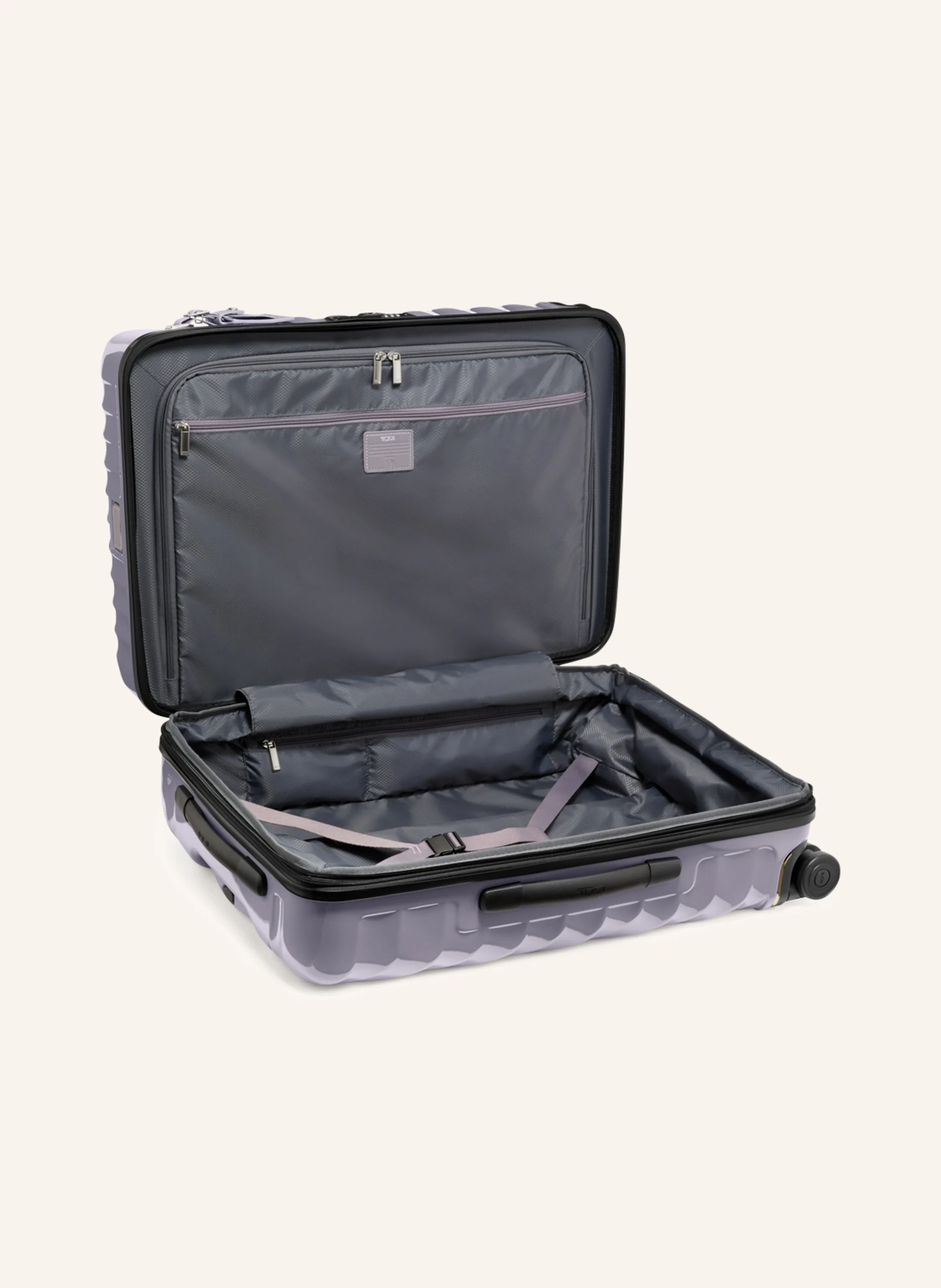 TUMI 19 DEGREE Trolley SHORT TRIP