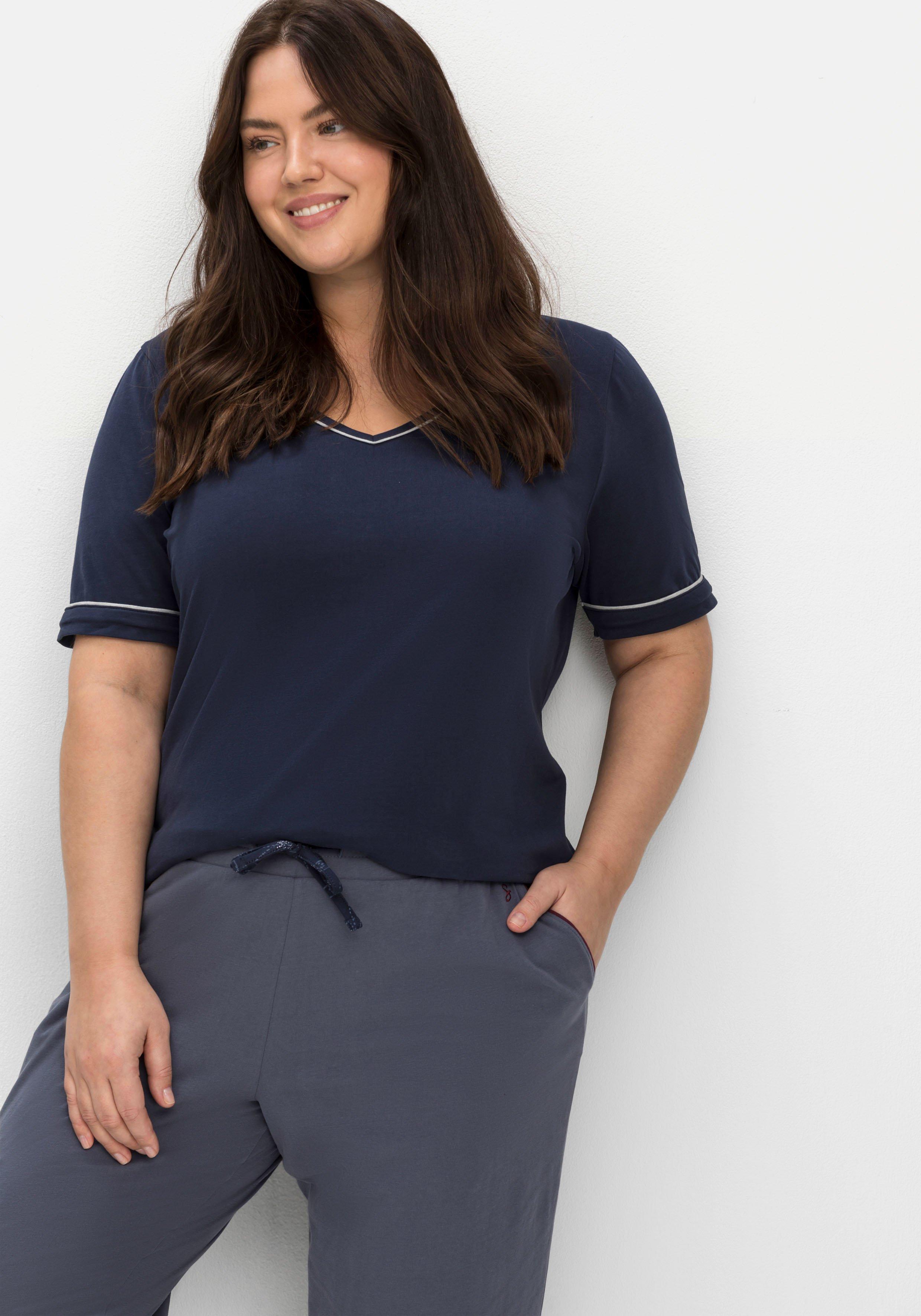 Schlafshirt mit Kontrastdetails und V-Ausschnitt