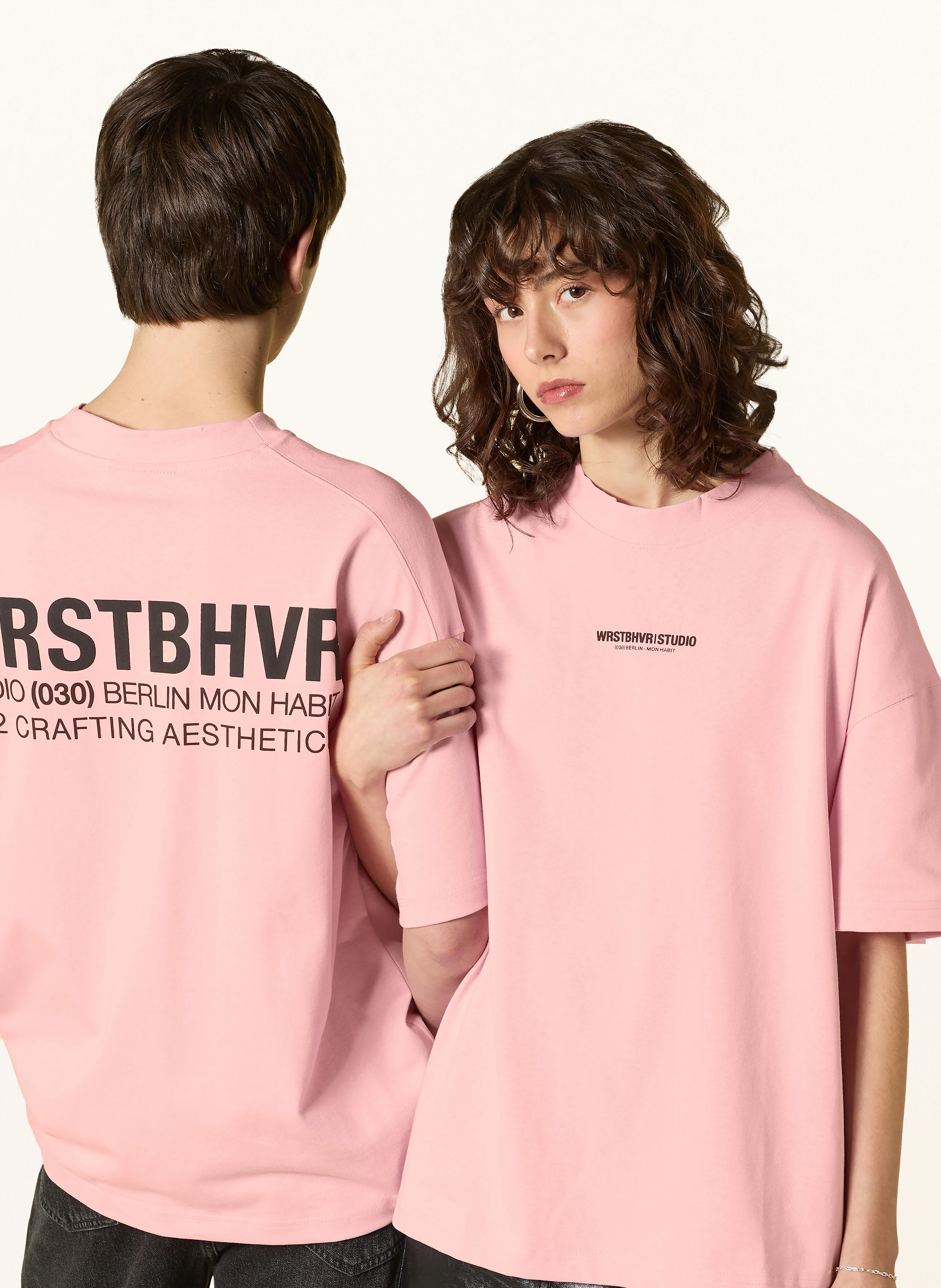 WRSTBHVR T-Shirt STUDIO V10