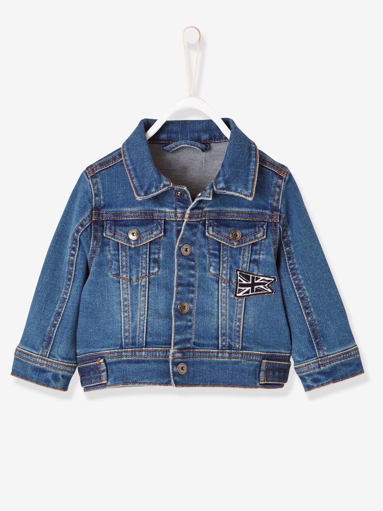 Jaqueta jeans infantil para menino com a bandeira britânica, lavagem azul escura.