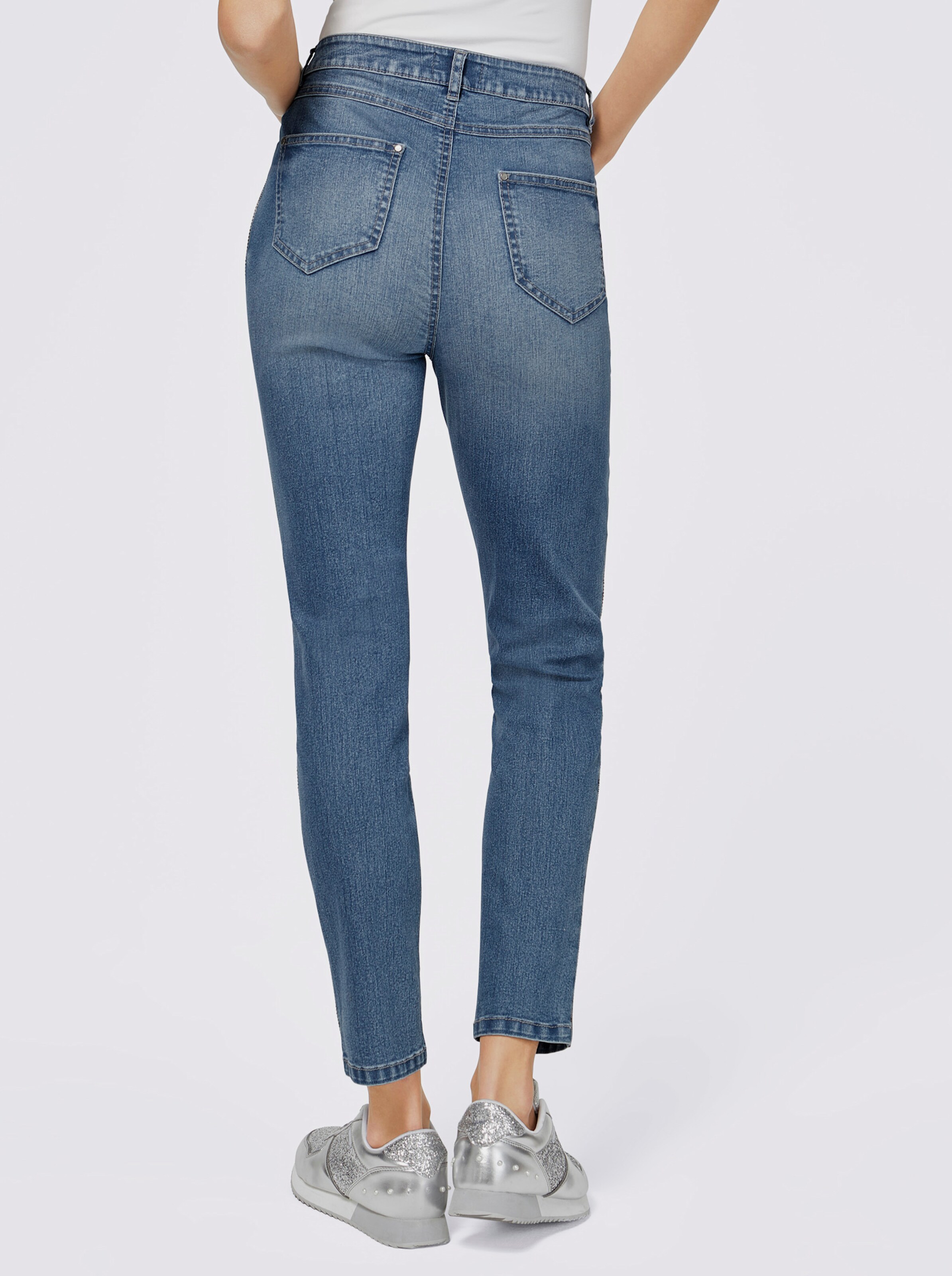 Gerade Jeans
