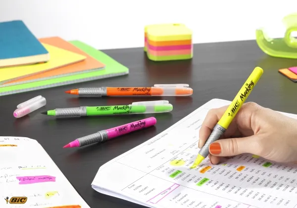 BIC Marking Highlighter Flex gul - vandbaseret farveblæk - 1-4.3 mm - (12 stk.)