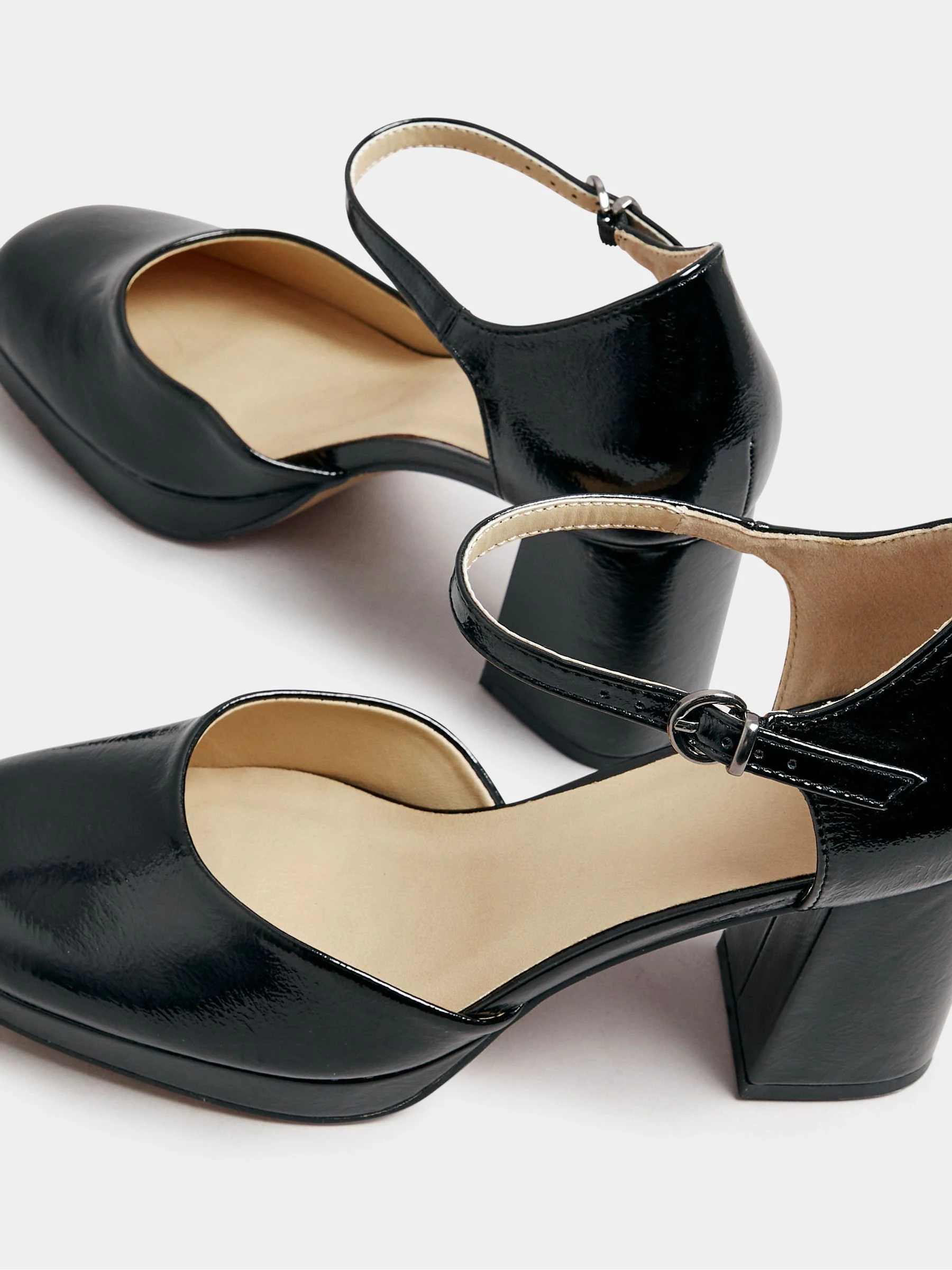 Yours Curve - Pumps met plateauzool en extra wijde pasvorm