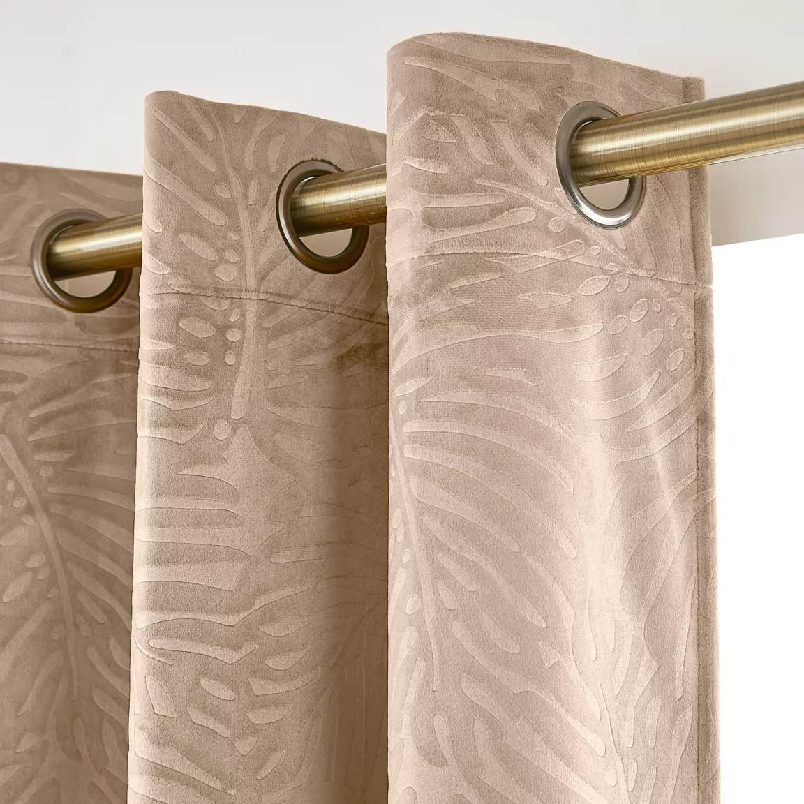 Rideau obscurcissant velours (140 x 180 cm) Fern Taupe