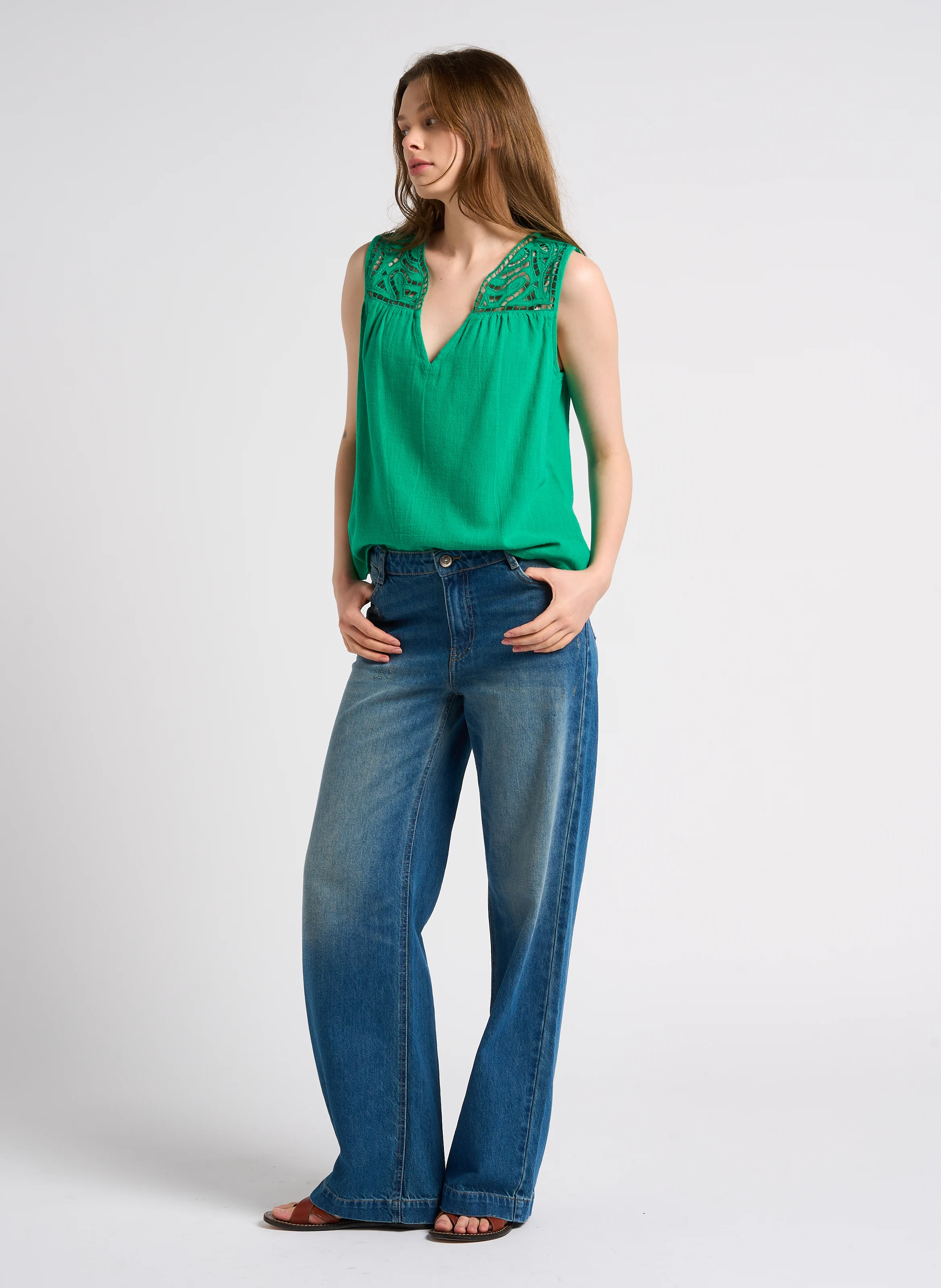 SANDY - Jean taille basse délavée en coton | Bleu
