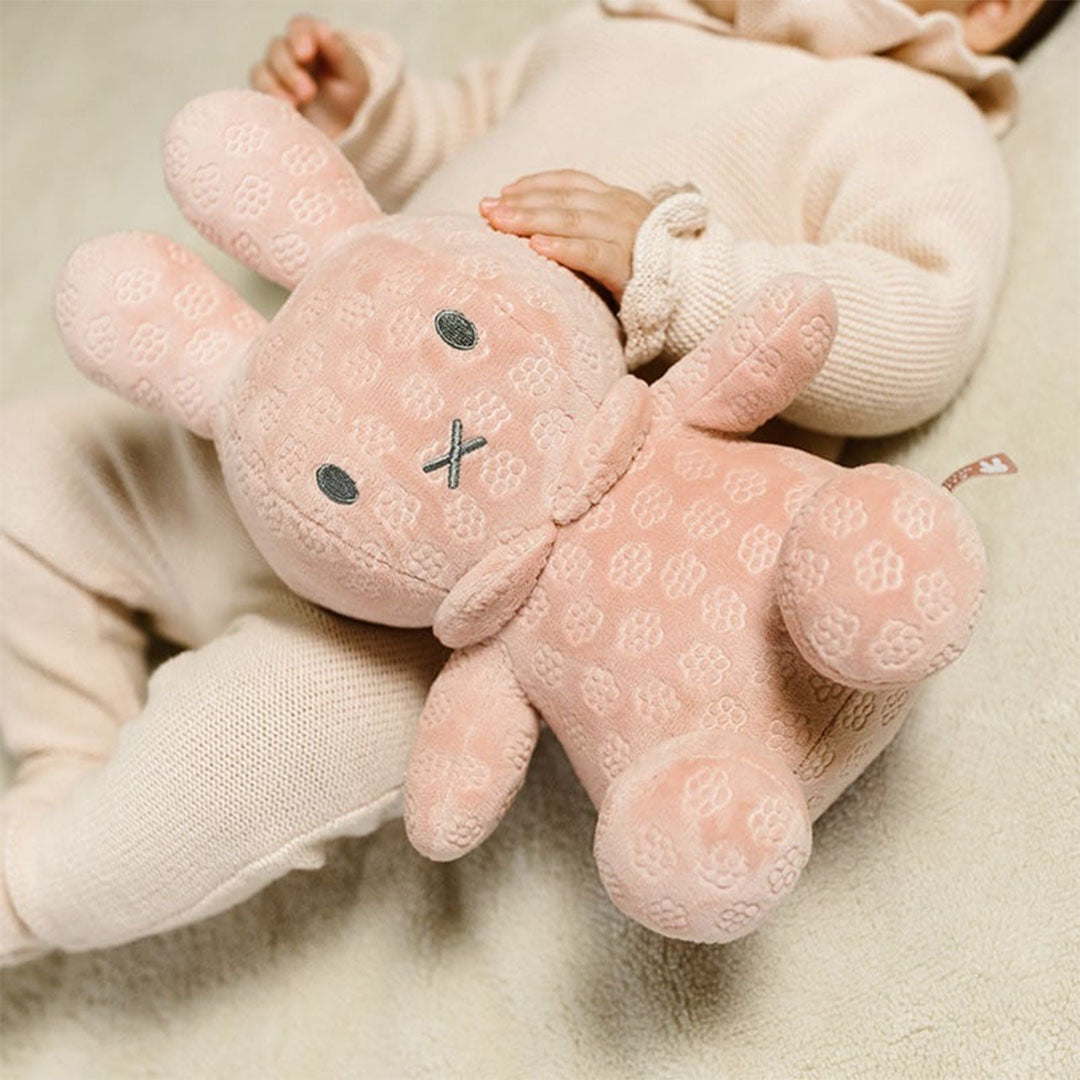 nijntje knuffelkonijn - pink flower - 30 cm