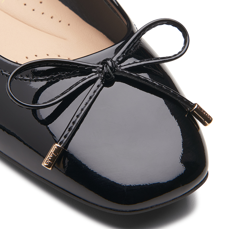 Clarks Ubree15 Step | NOIR VERNI