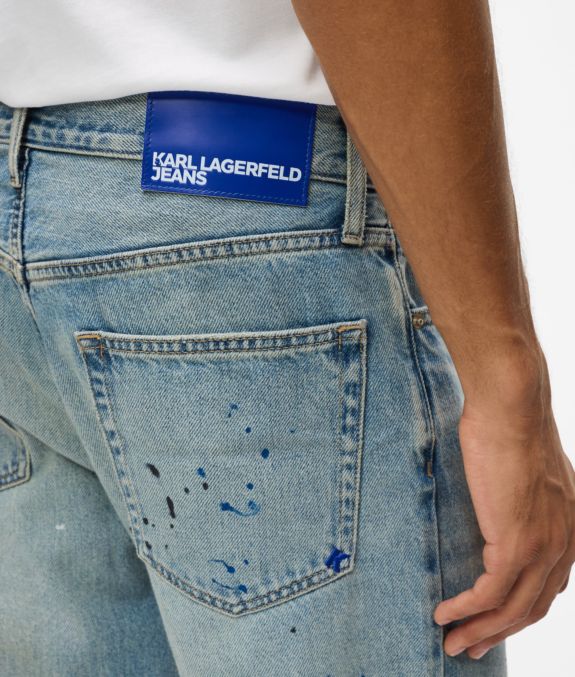 Verfspatten smal toelopende jeans