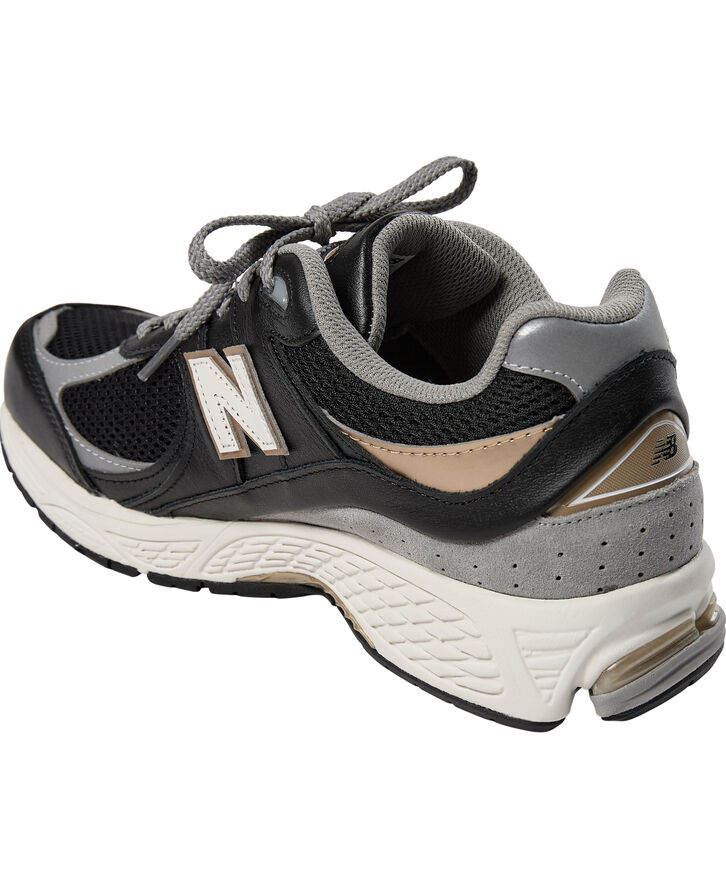 New Balance New Balance 2002R Black