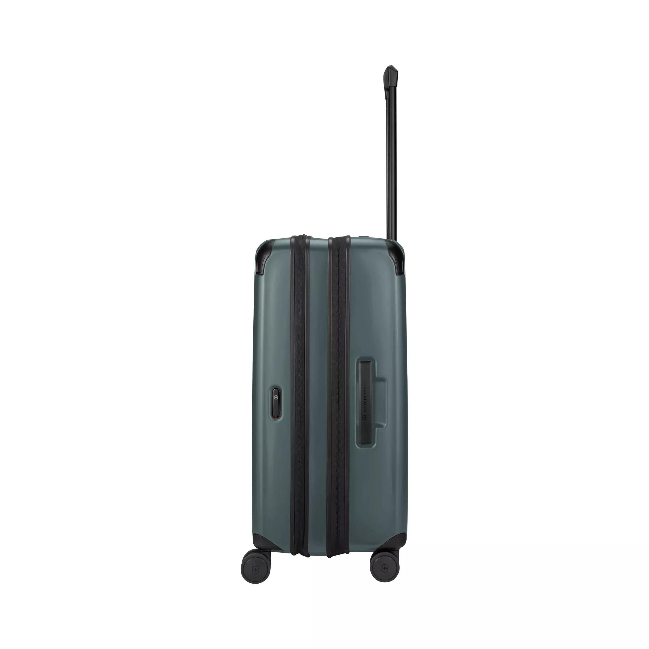 Spectra 3.0 Expandable Medium Case-Storm