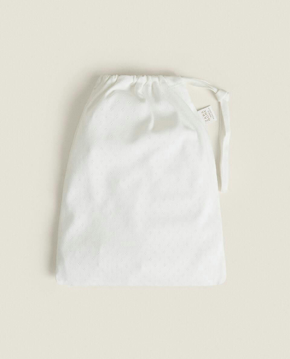 Conjunto vazado para recém-nascido