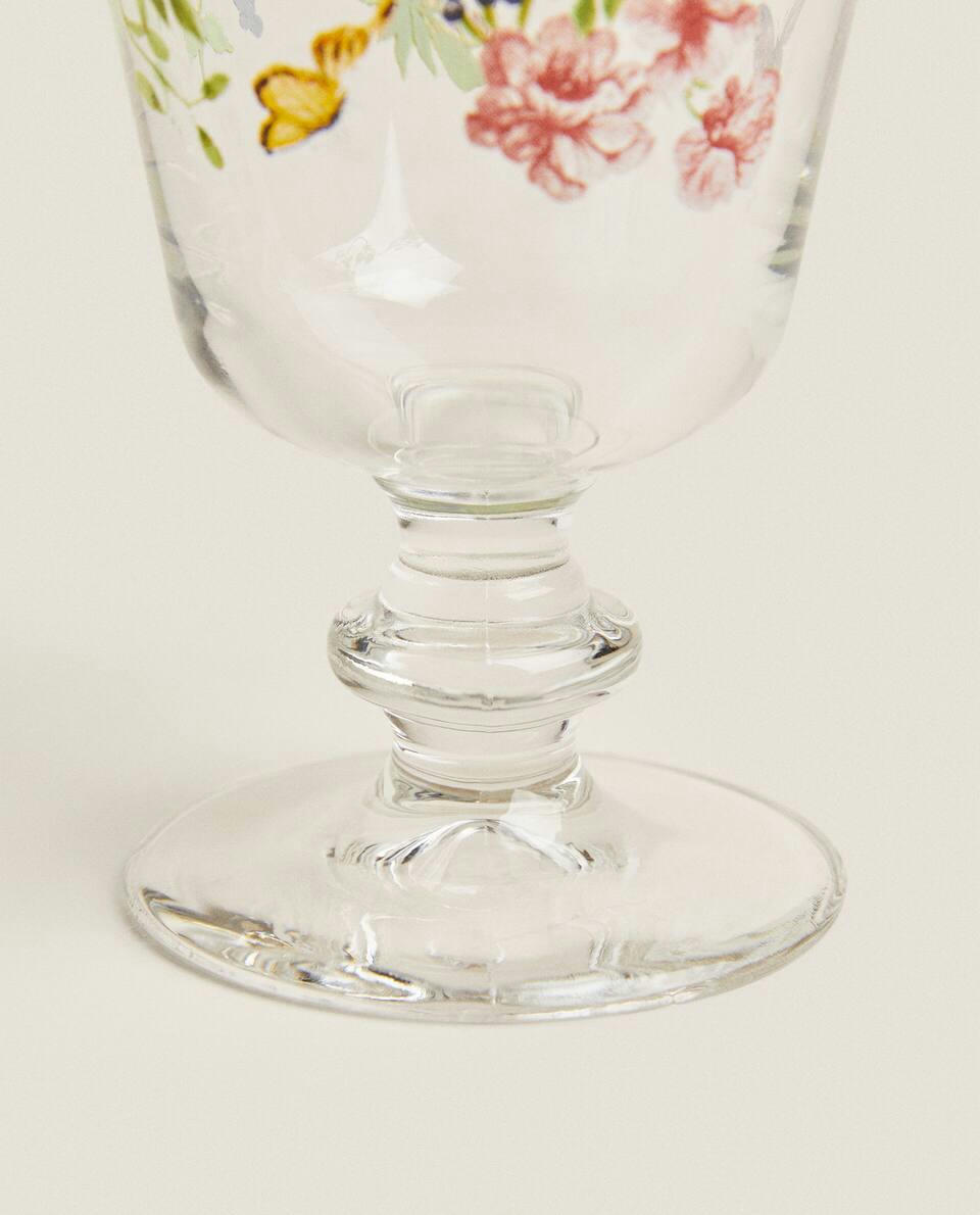 Copo com estampa floral