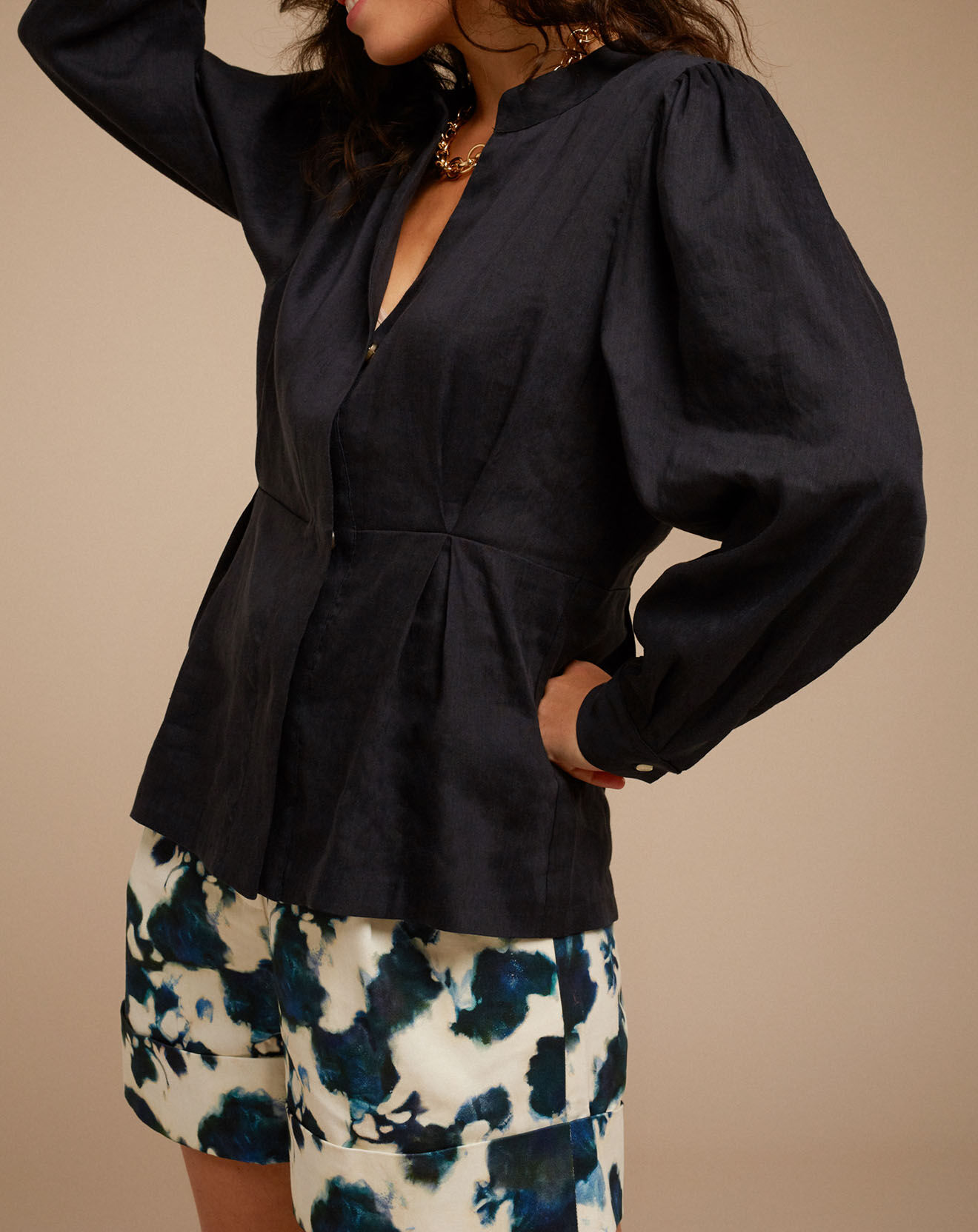 Chloé Stora Blouse en Lin mélangé Aline bleu marine
