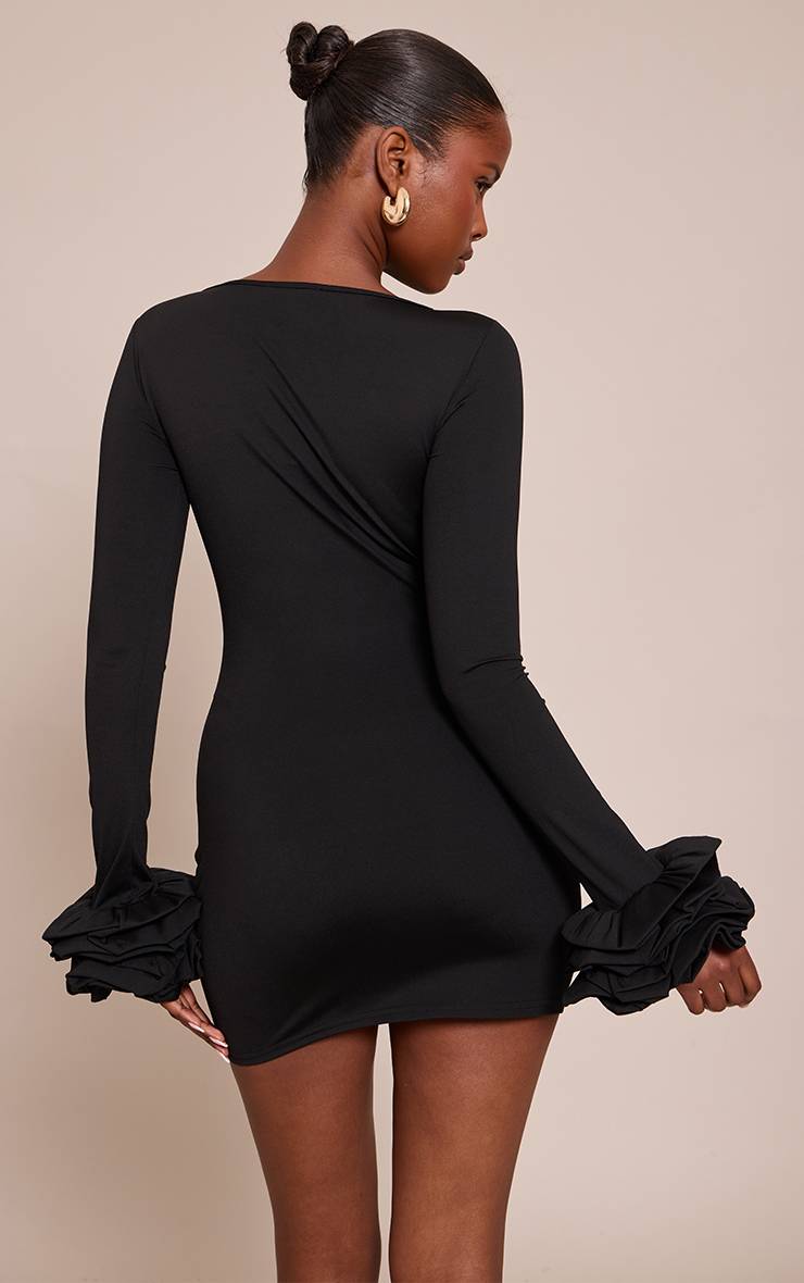 Noir Robe Moulante À Encolure Bateau Et Manches Bouffantes