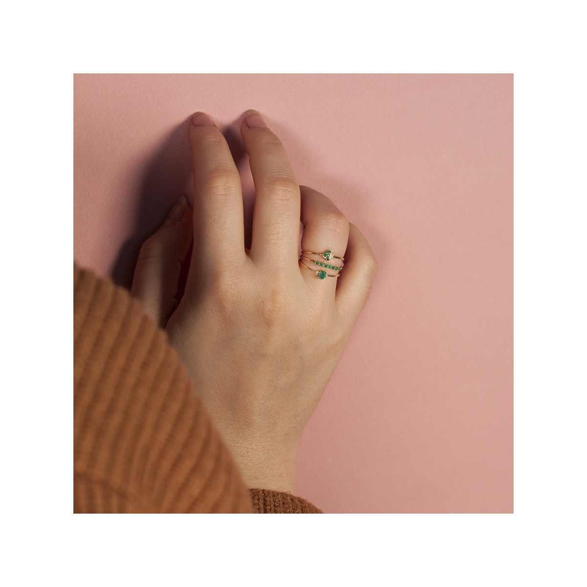 Bague or jaune 375 émeraudes