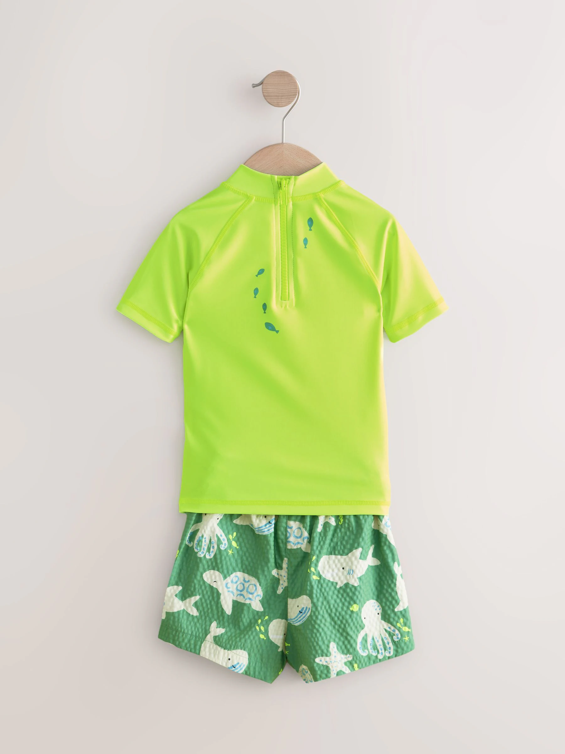 Geelgroene haai - Set van surfhemdje en shorts (3 mnd - 7 jr)