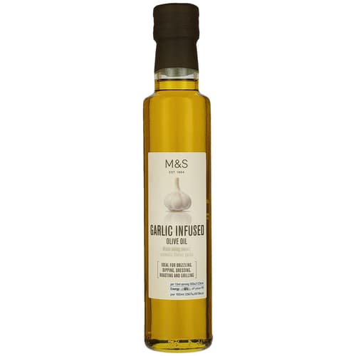 Marks & Spencer Olivenöl mit Knoblauchgeschmack