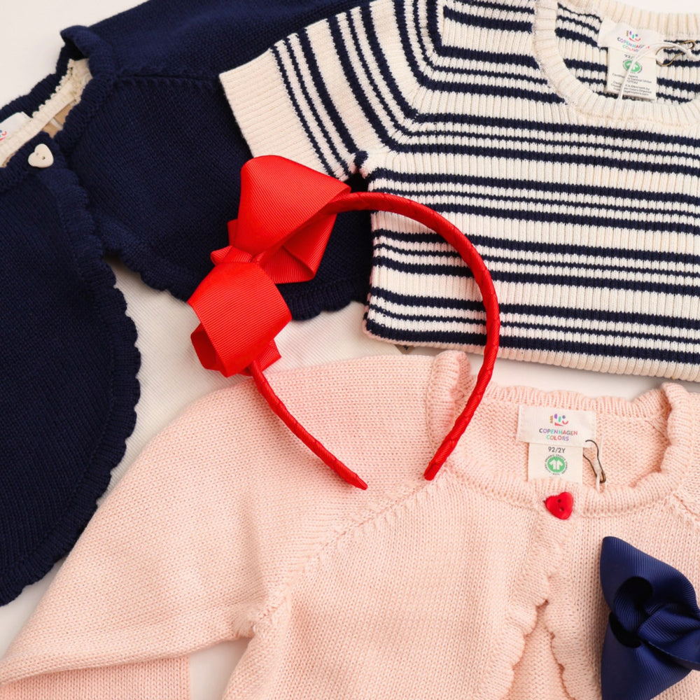 Køb COPENHAGEN COLORS Navy Lt. Strikket Bolero m. hjerteknap