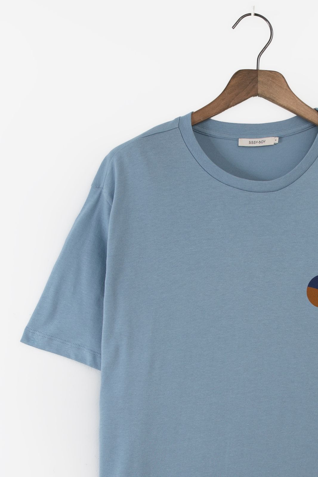 Lichtblauw T-shirt met artwork