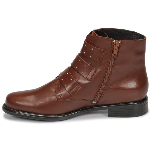 Betty London - LYS - Camel