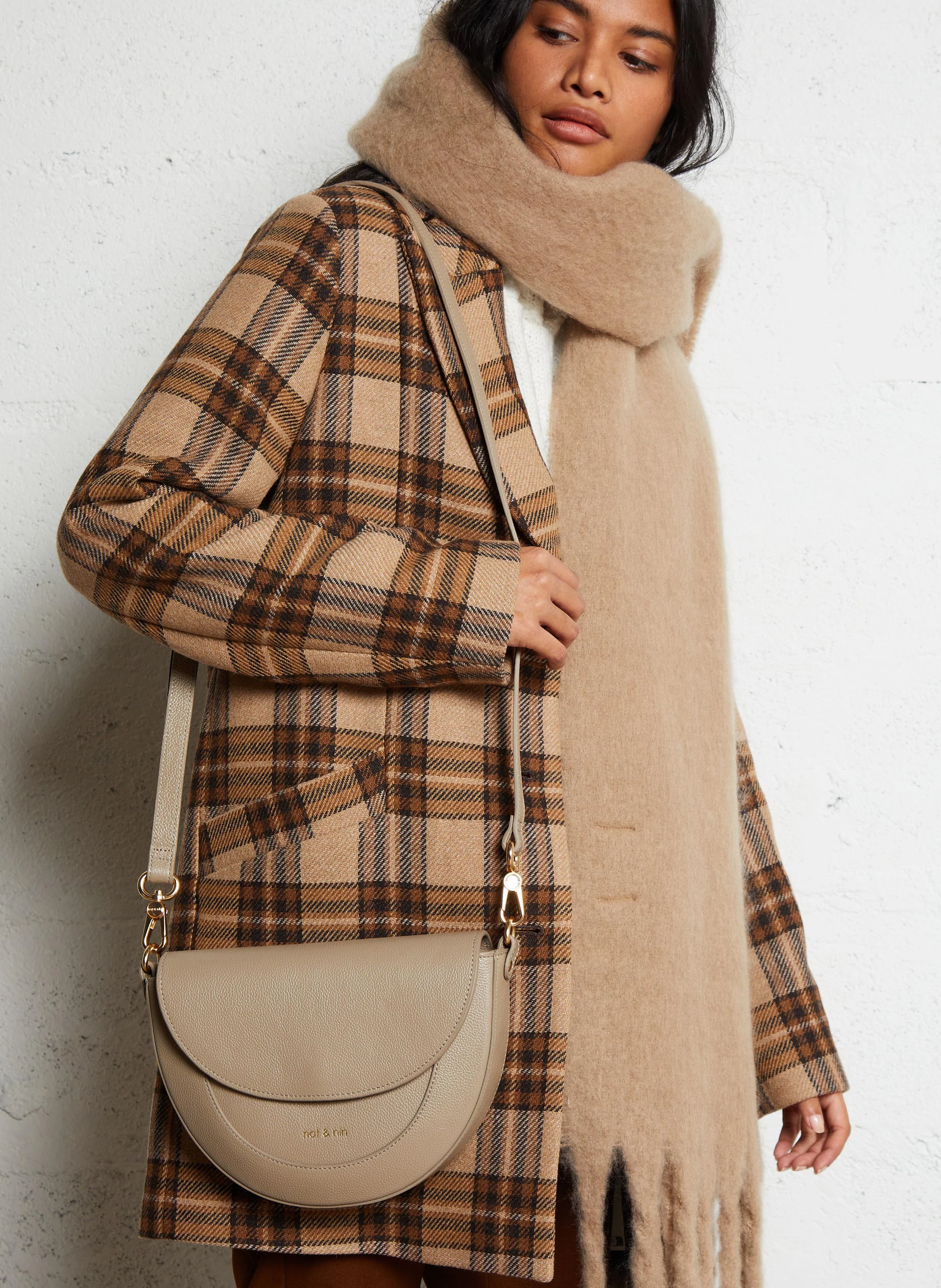 BORA GRAINE - Besace en cuir | Gris