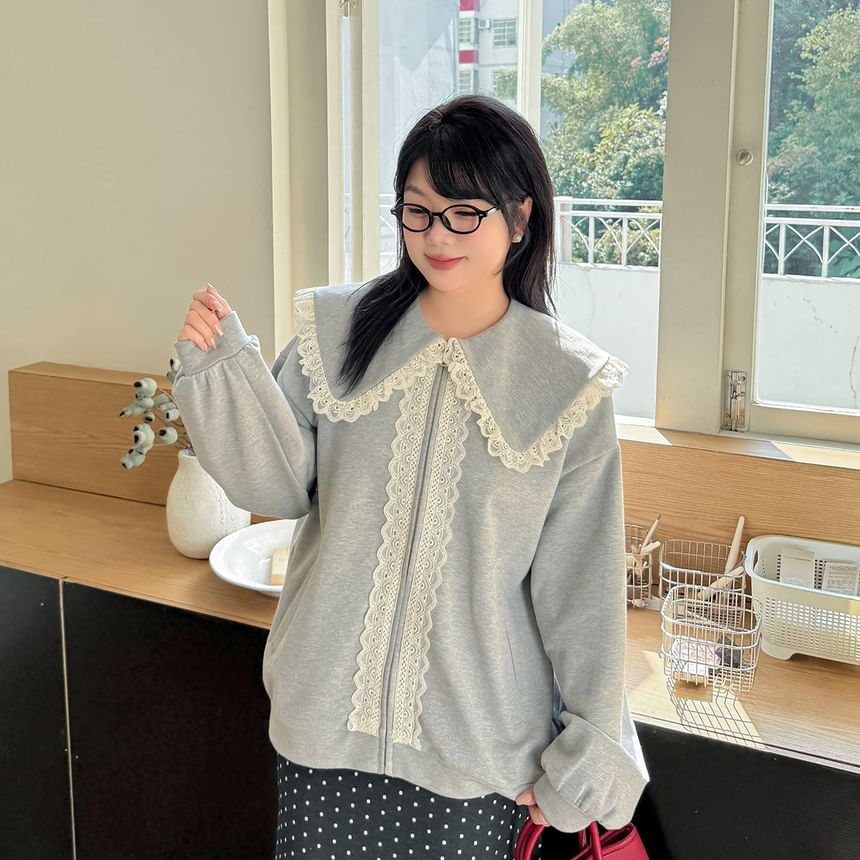 Tripoly - Plus-size kraagjasje met kant en rits