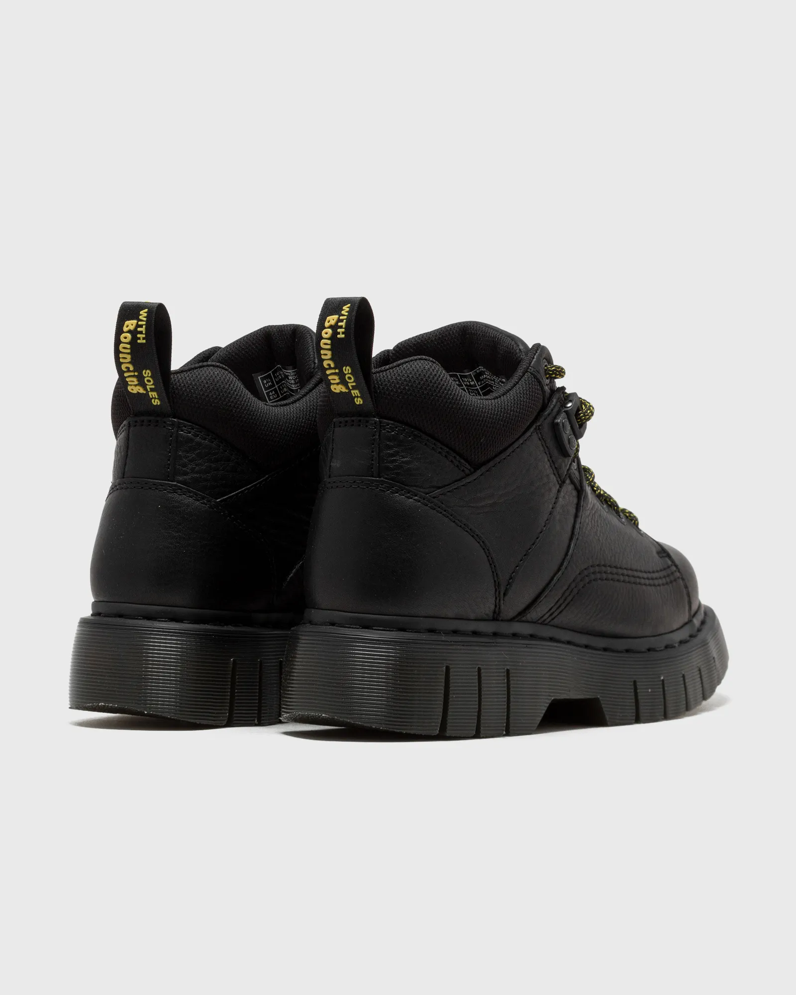 Dr.Martens Woodard Black Grizzly